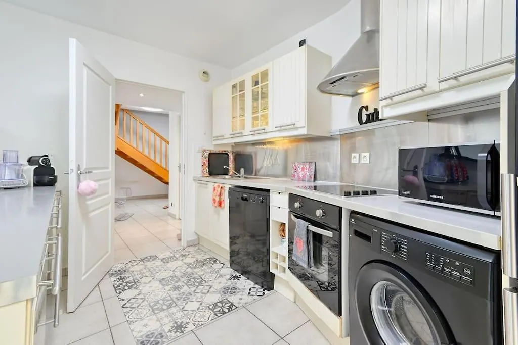 Apartment Duplex Design, Calme, Au Vallon Des Auffes, Bord De Mer Marseille