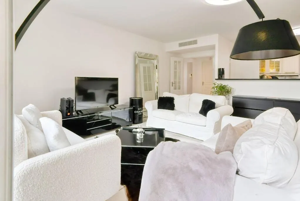 Duplex Design, Calme, Au Vallon Des Auffes, Bord De Mer Marseille 0*,  France